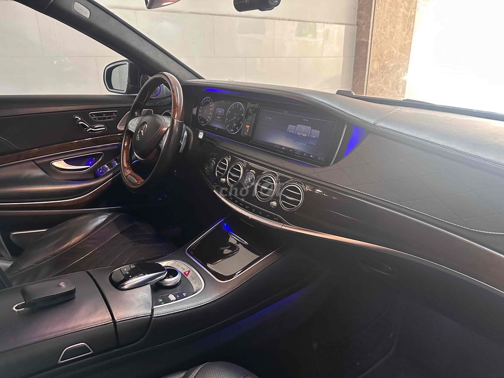 Mercedes-Benz - ảnh 3