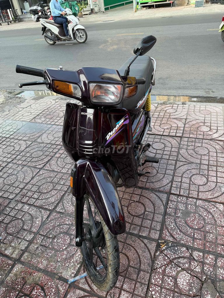 Honda Dream 2012 - ảnh 3