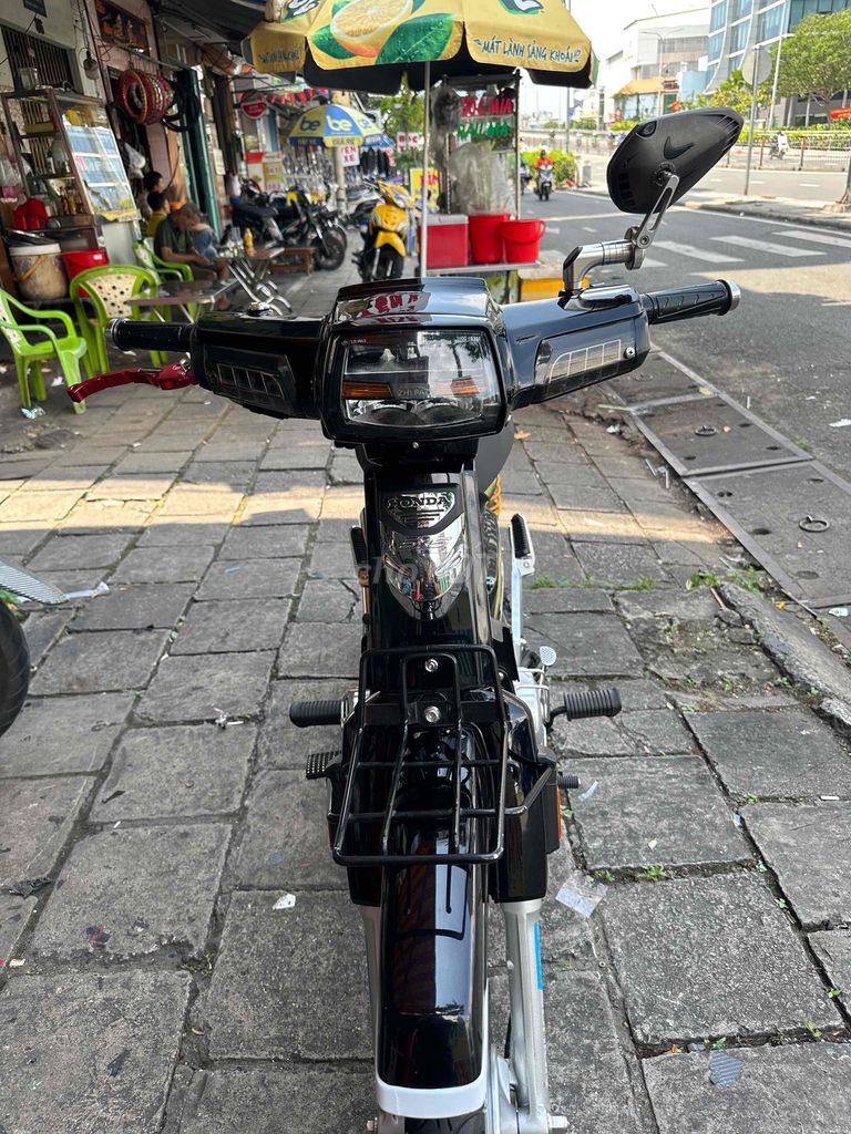 Honda Dream 1999 - ảnh 1