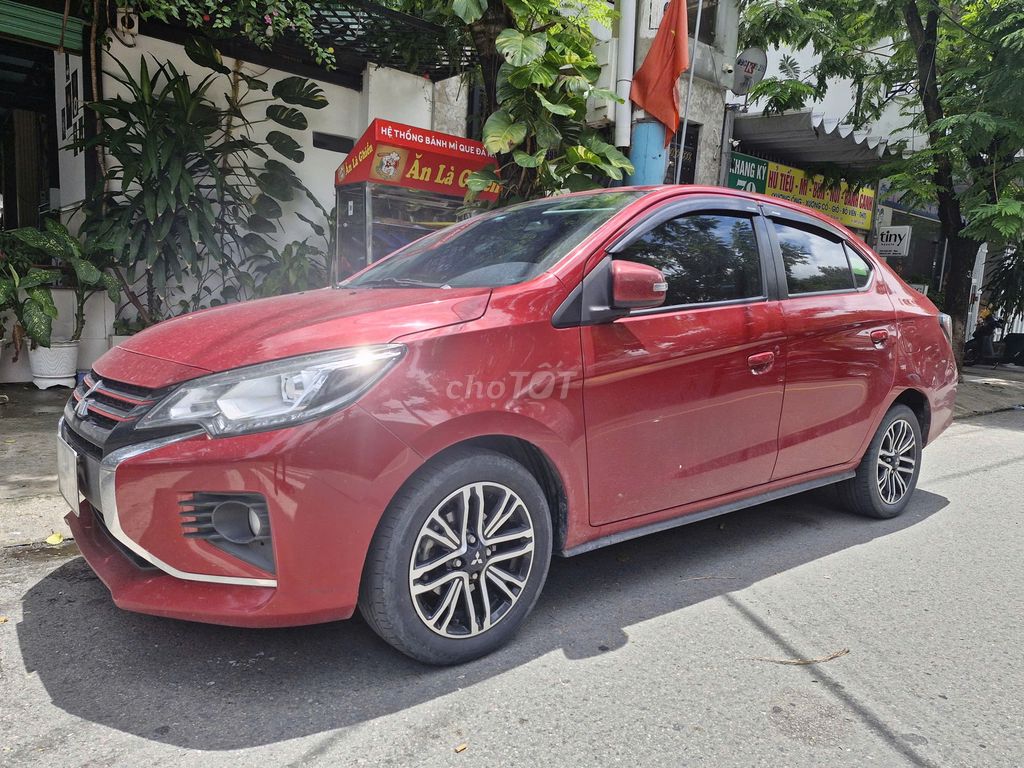Mitsubishi Attrage 2021 - ảnh 1