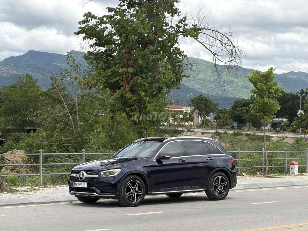 Mercedes-Benz 2020 - ảnh 1