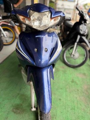Honda Wave 2013 - ảnh 1