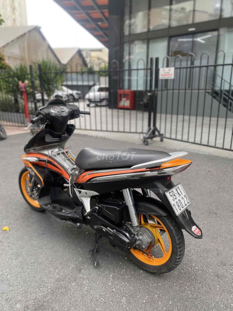 Honda Air Blade 2010 - ảnh 4