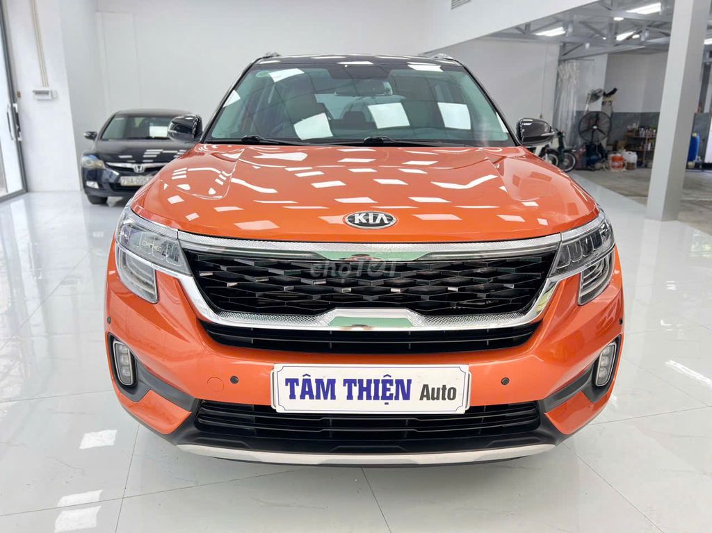 Kia Seltos - ảnh 1