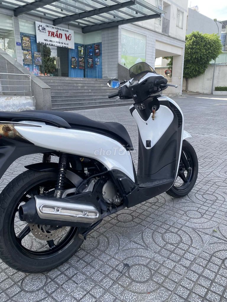 Honda SH 2012 - ảnh 3