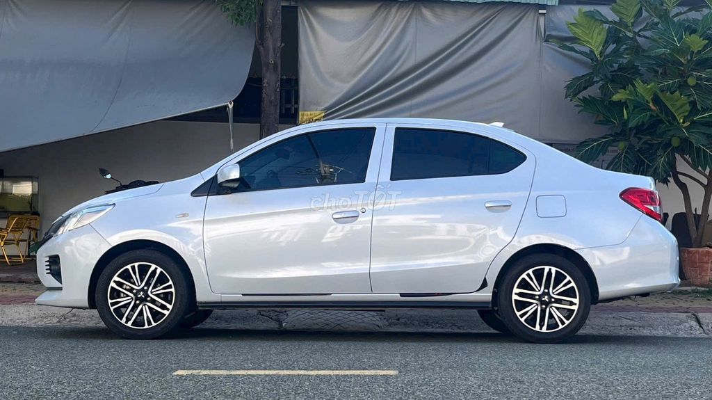 Mitsubishi Attrage 2021 - ảnh 2