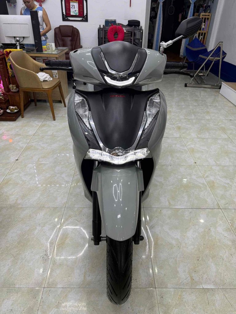 Honda SH 2021 - ảnh 1