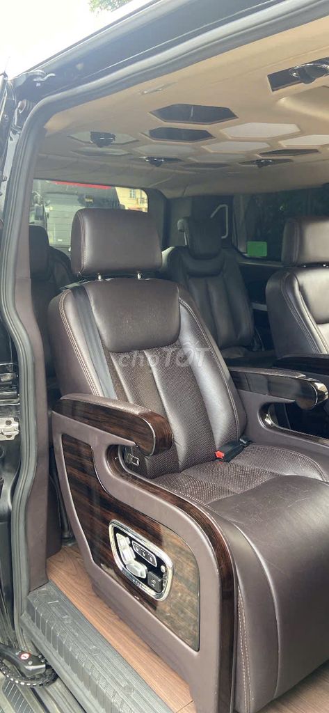 Ford Tourneo 2020 - ảnh 2