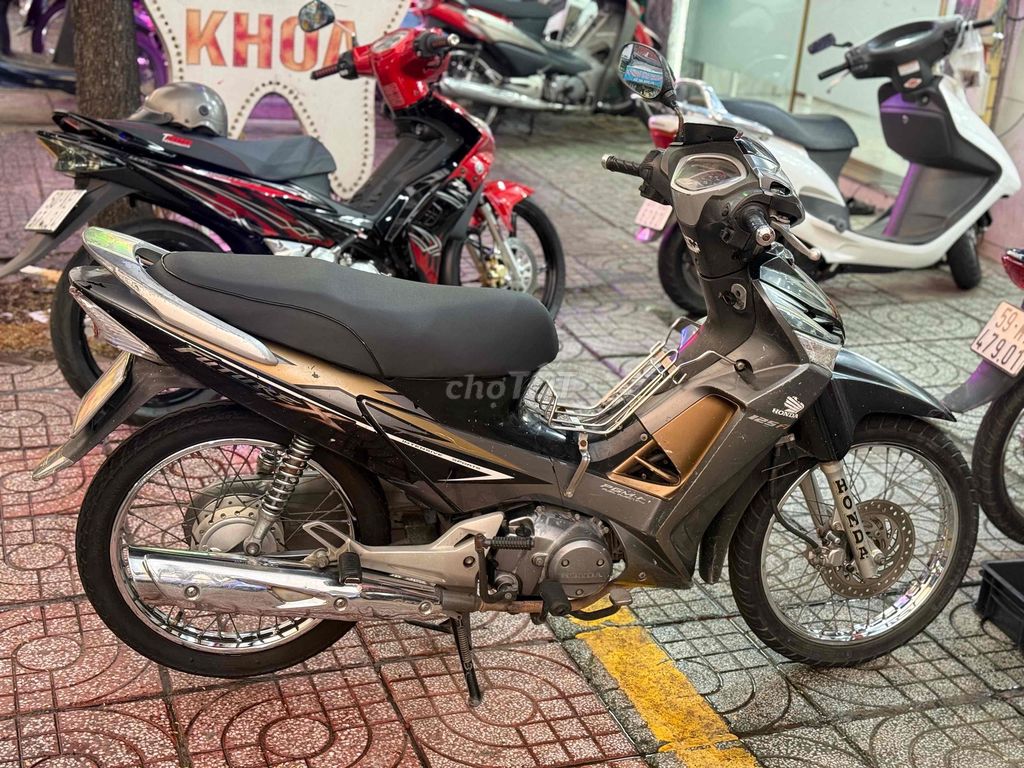 Honda Future 2011 - ảnh 2