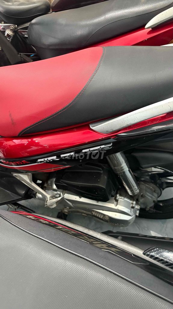 Honda Air Blade 2012 - ảnh 3