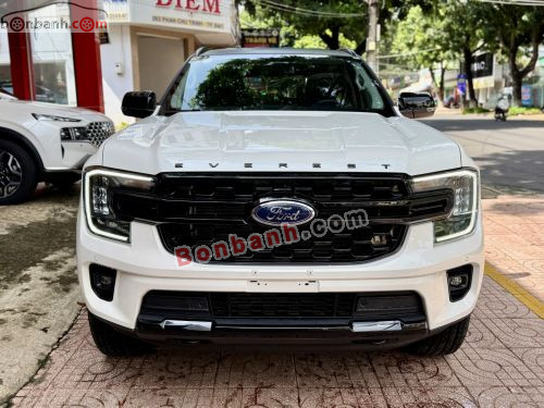 Ford Everest 2025 - ảnh 1