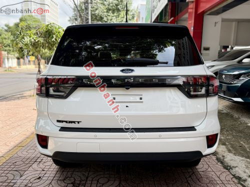 Ford Everest 2025 - ảnh 4