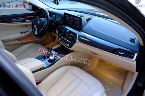 BMW 5 Series 520i 2018 - ảnh 5