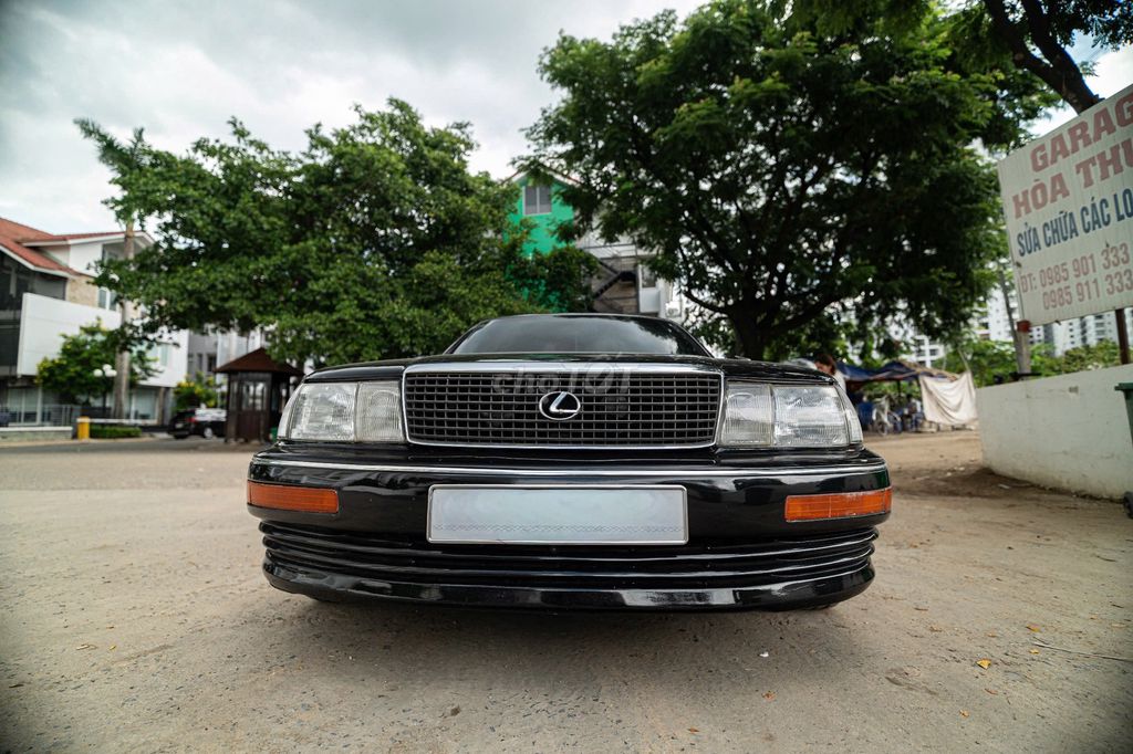Lexus LS 1991 - ảnh 2