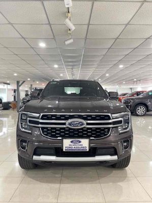Ford Everest 2024 - ảnh 1