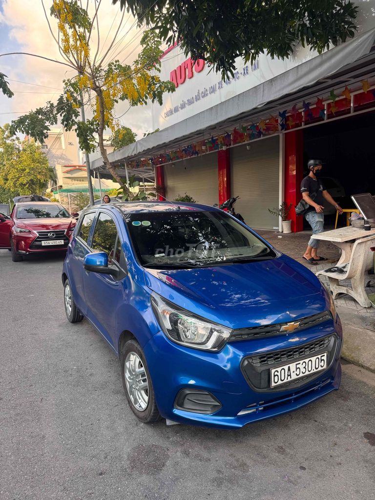Chevrolet Spark 2018 - ảnh 1