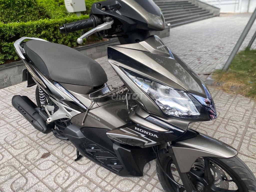 Honda Air Blade 2009 - ảnh 2
