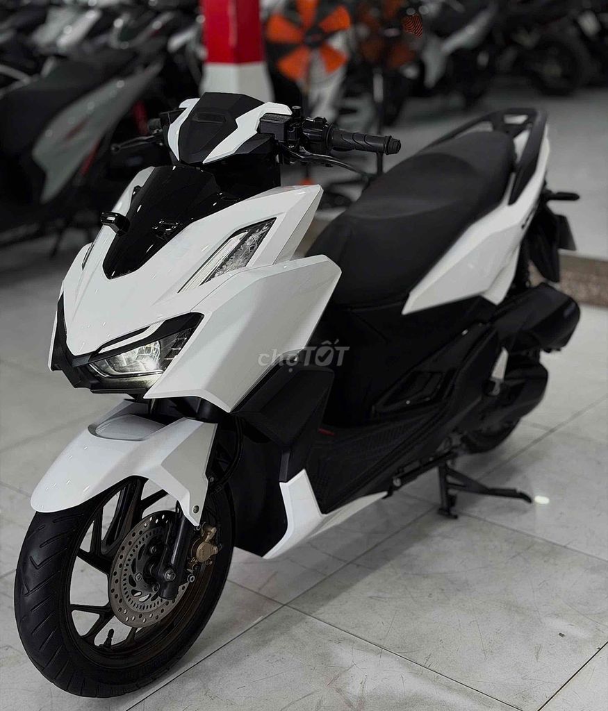 Vario 2022 - ảnh 1