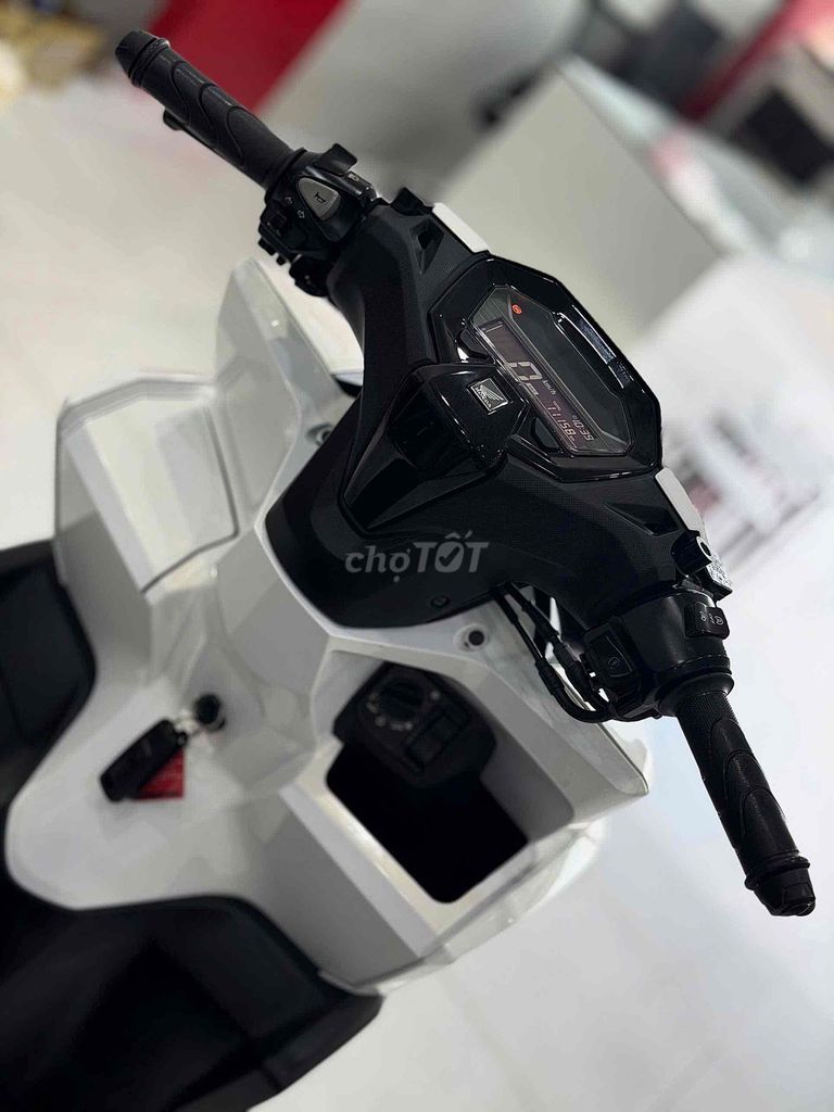 Vario 2022 - ảnh 3
