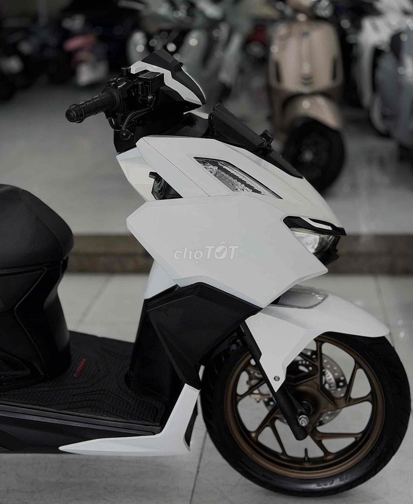 Vario 2022 - ảnh 4