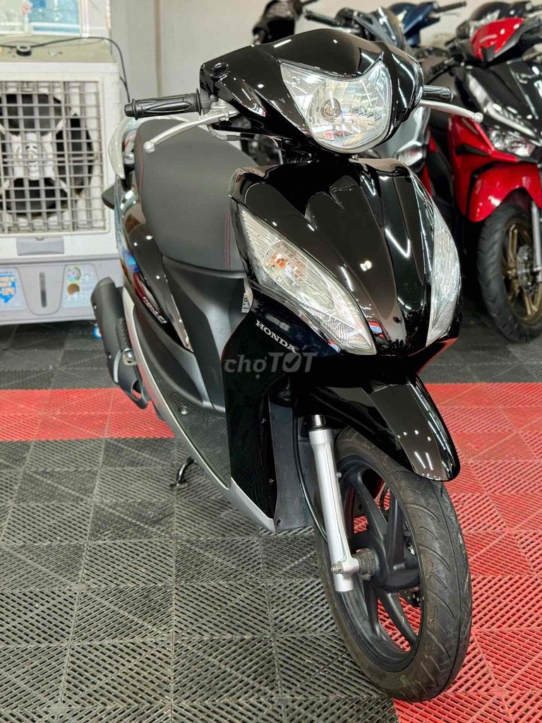 Honda 2012 - ảnh 2
