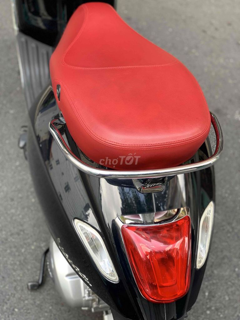 Vespa 2015 - ảnh 5