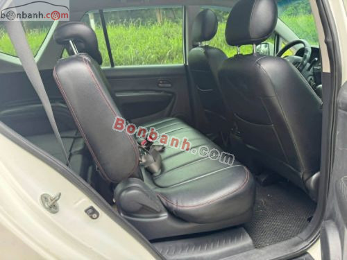Kia Carens 2010 - ảnh 4
