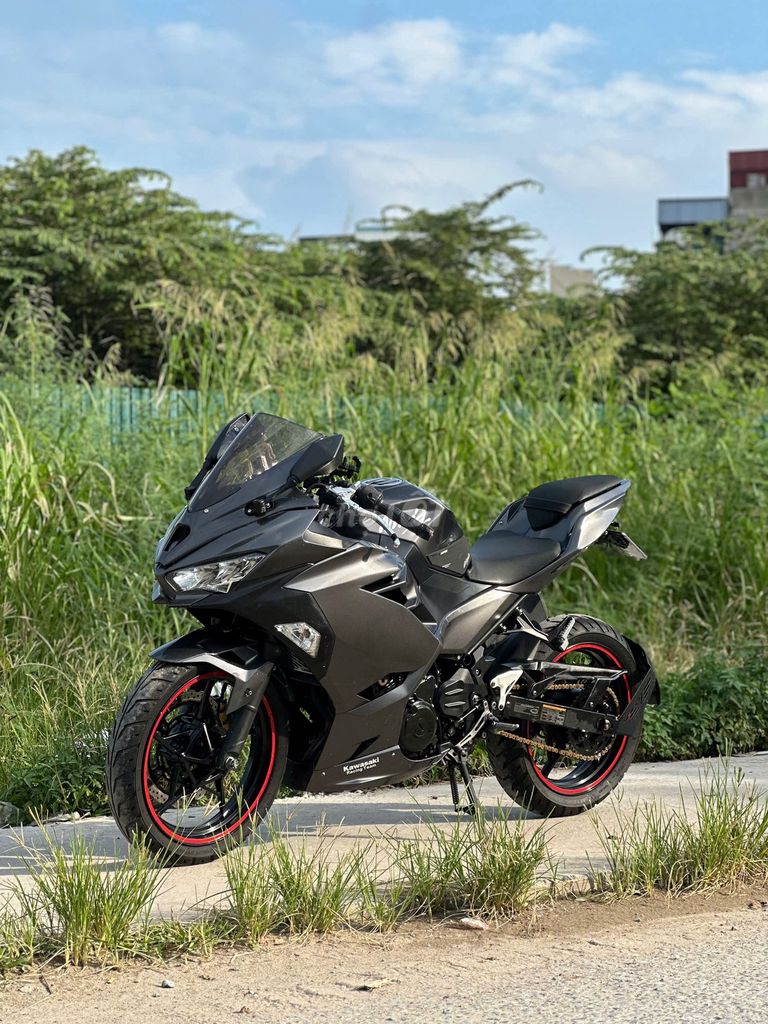 Kawasaki Ninja 2023 - ảnh 4