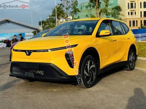 VinFast Limo Green AT 2026 - ảnh 1