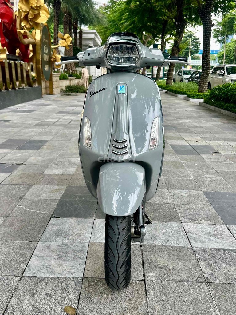 Piaggio Vespa 2018 - ảnh 1
