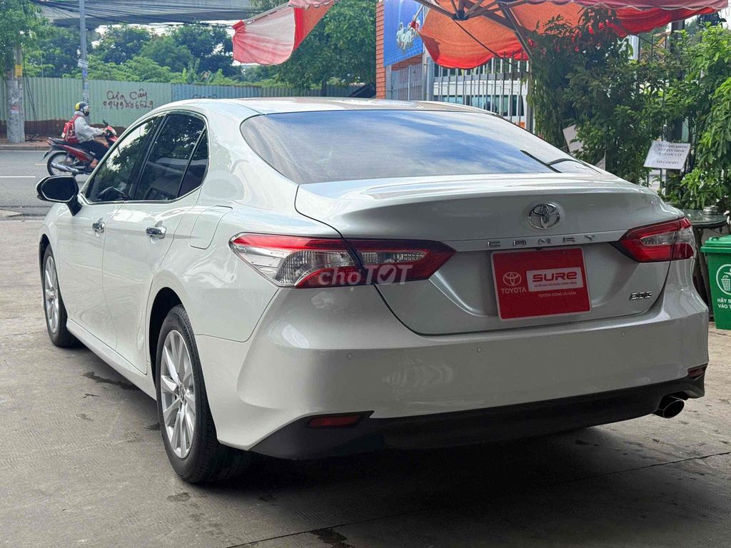 Toyota Camry 2.0G 2021 - ảnh 4