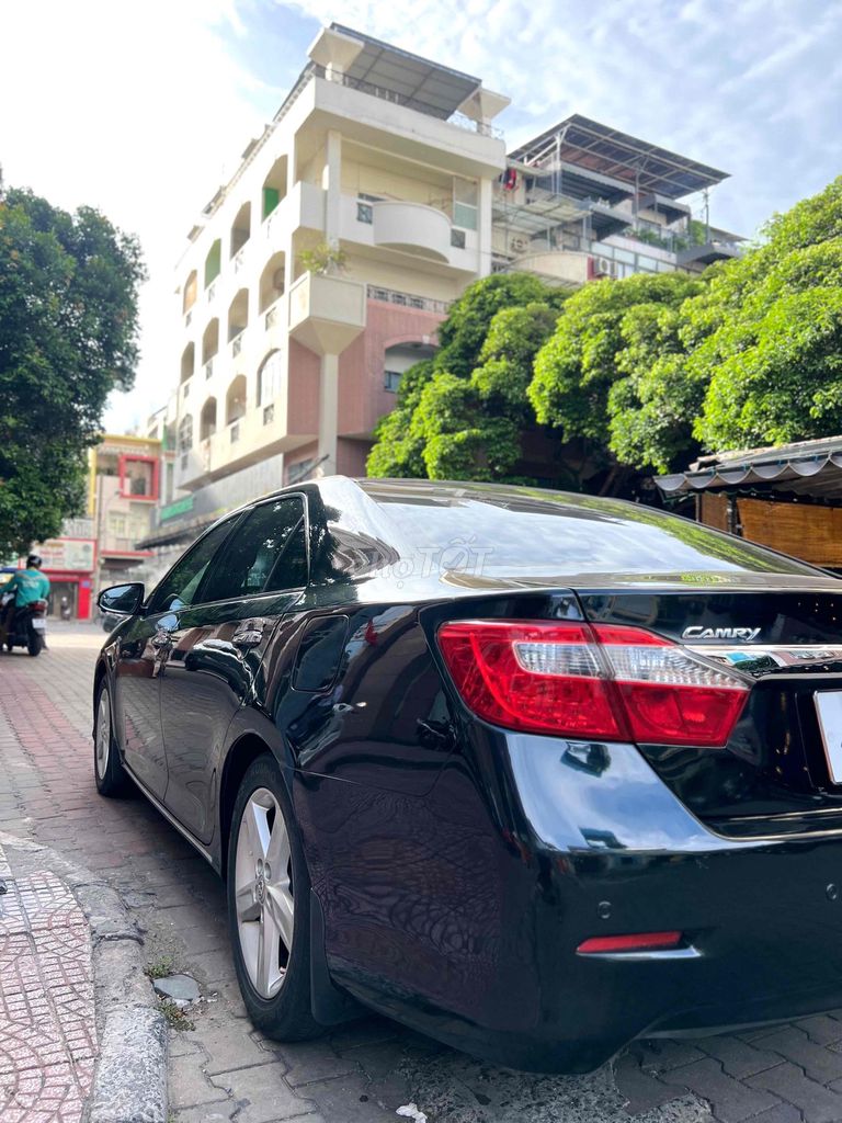 Toyota Camry 2.5Q 2014 - ảnh 5