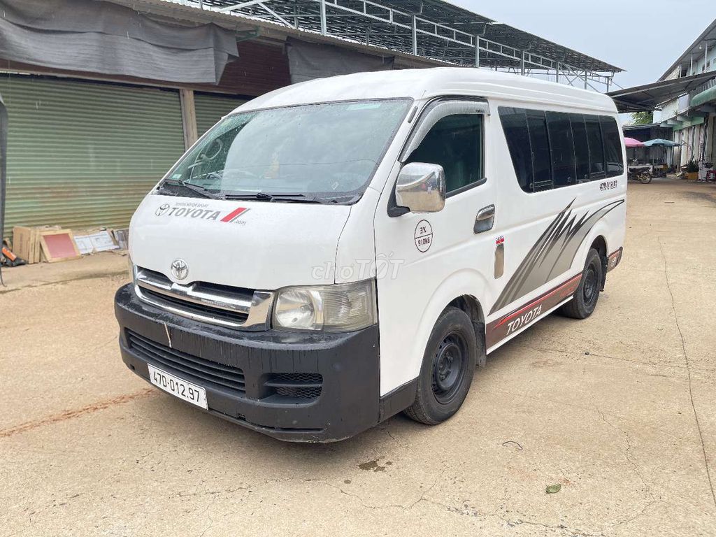 Toyota Hiace 2007 - ảnh 2