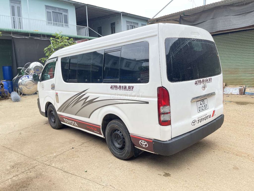 Toyota Hiace 2007 - ảnh 4