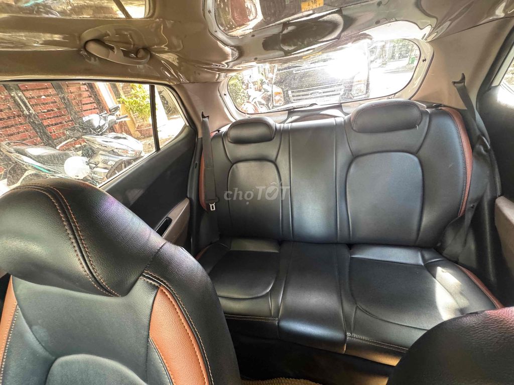 Hyundai Grand i10 - ảnh 4