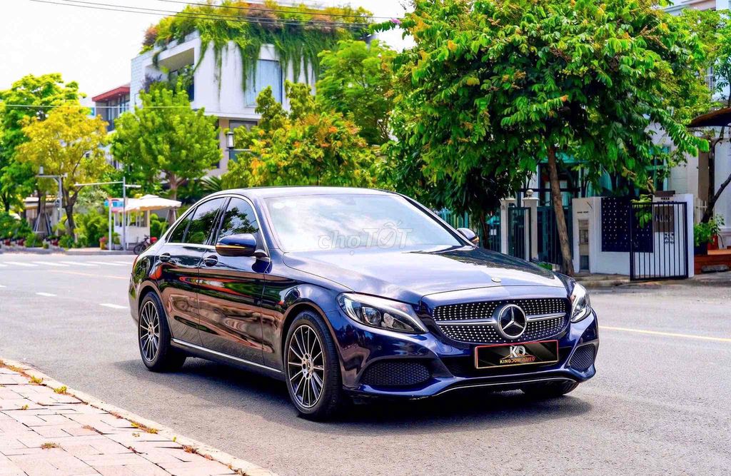 Mercedes-Benz 2018 - ảnh 1