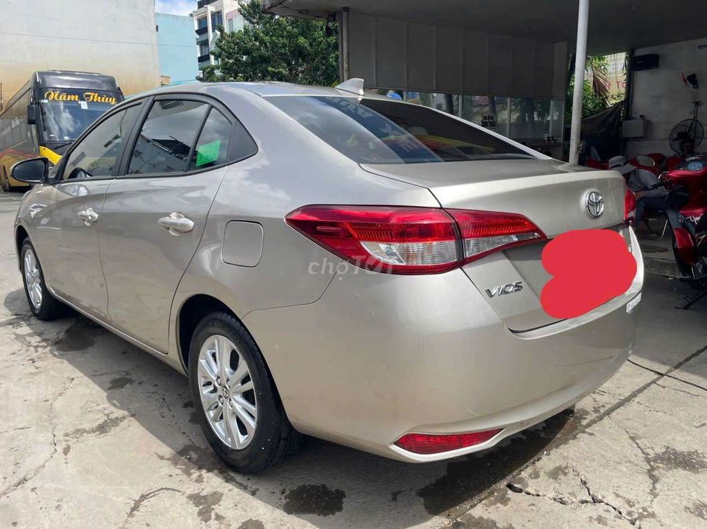 Toyota Vios 1.5E MT 2019 - ảnh 4