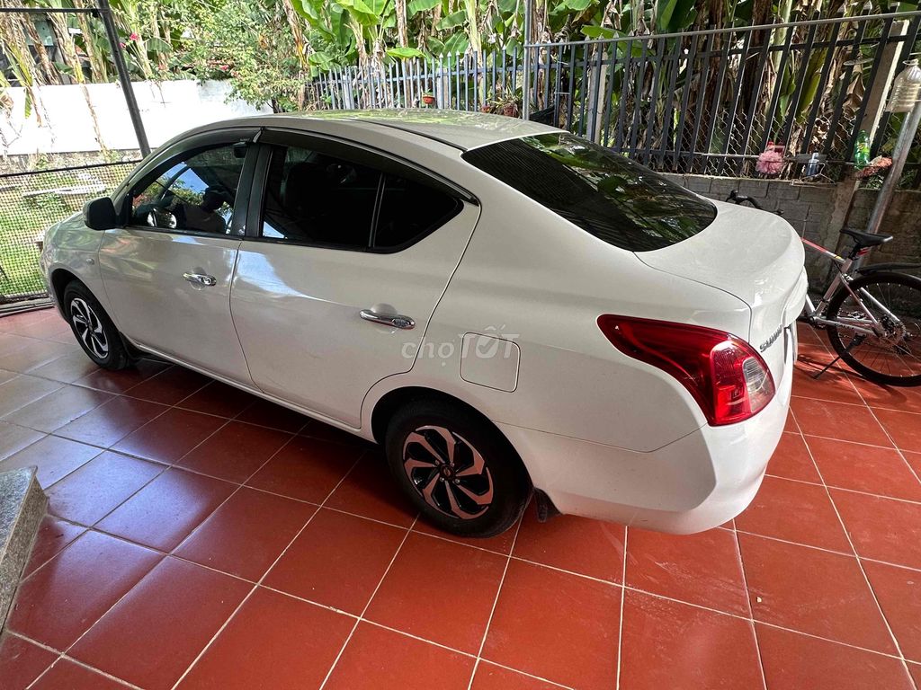 Nissan Sunny 2016 - ảnh 5