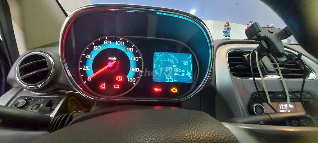 Chevrolet Spark 2018 - ảnh 4