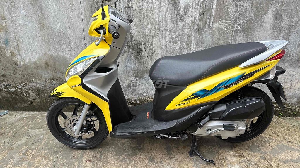 Honda Vision 2012 - ảnh 3