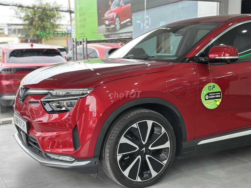 VinFast VF8 Eco 2026 - ảnh 3