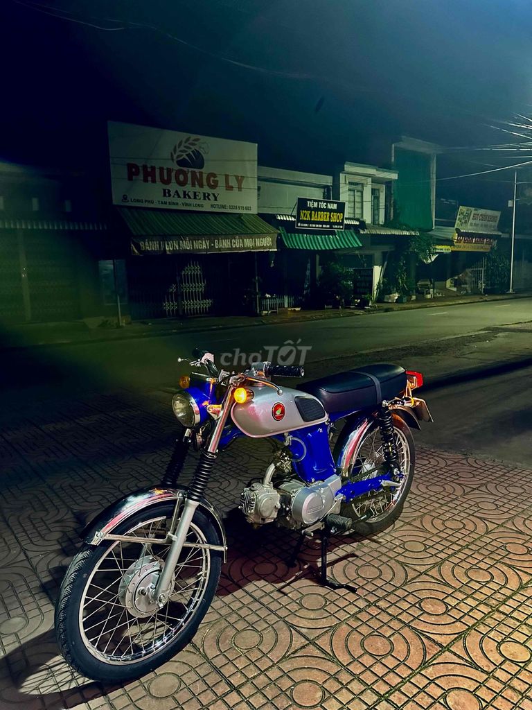 Honda CD 1980 - ảnh 1