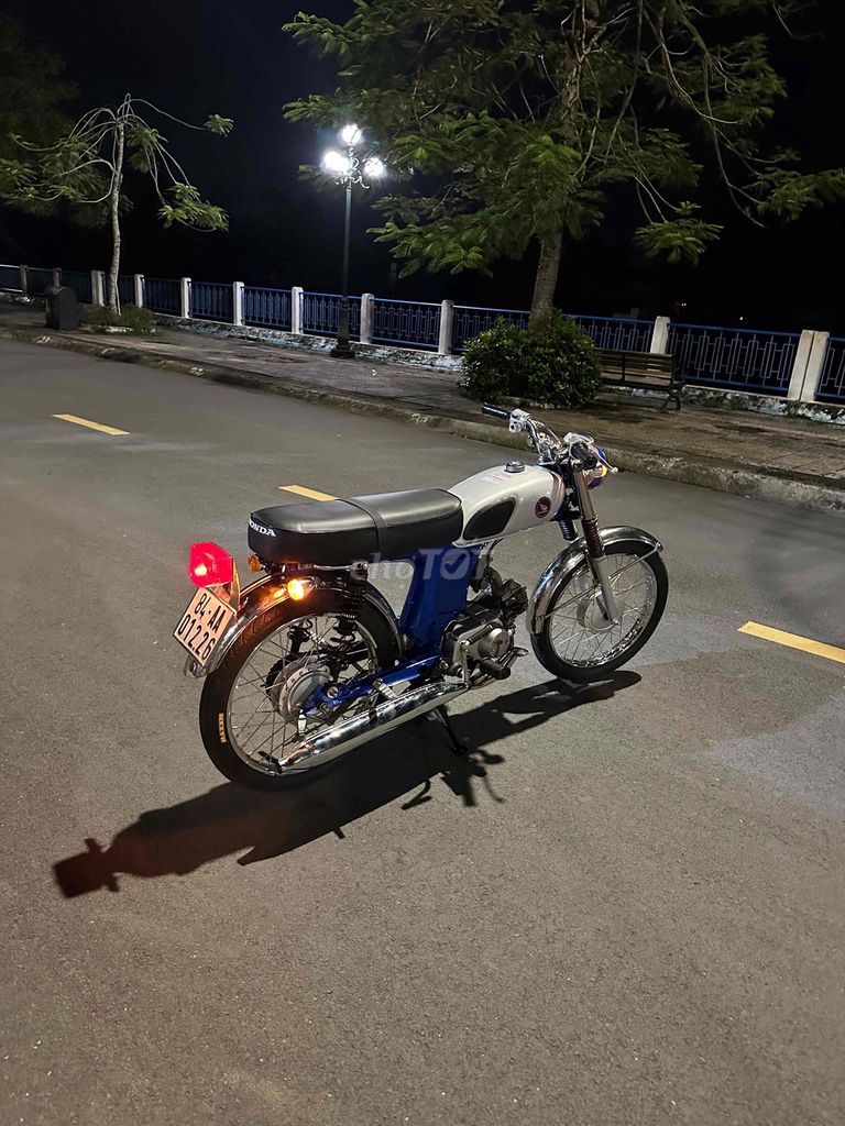 Honda CD 1980 - ảnh 2