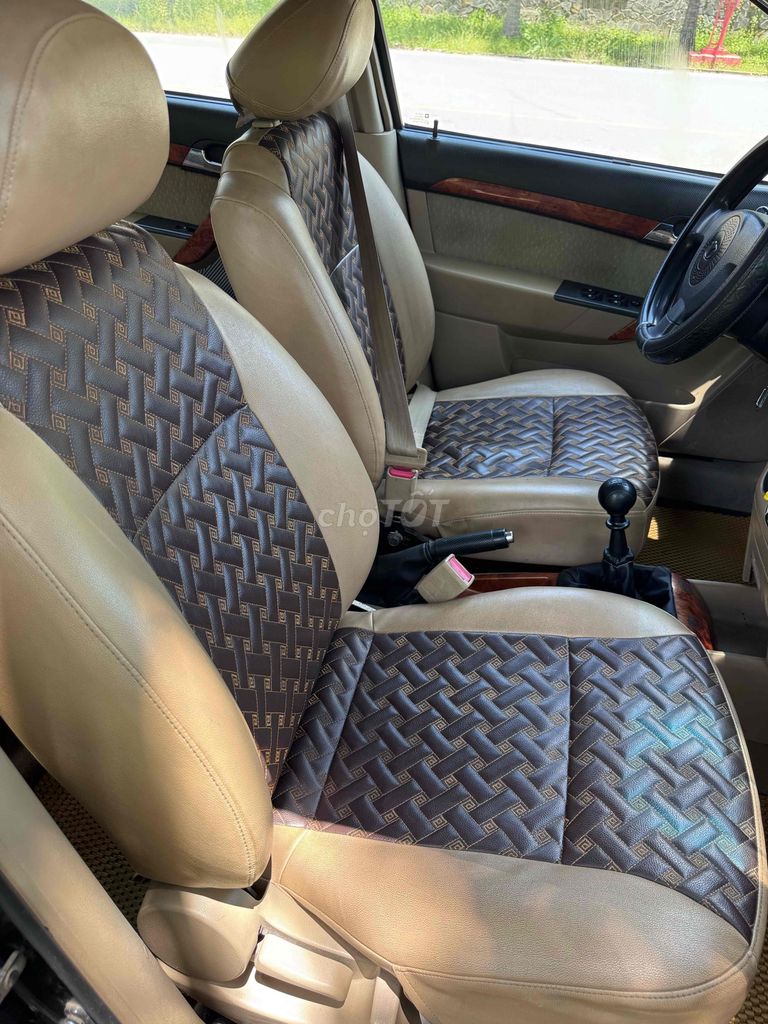 Daewoo Gentra - ảnh 4