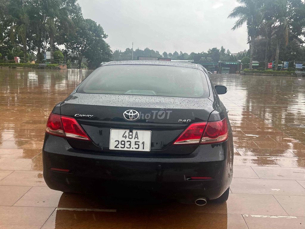 Toyota Camry 2.4G - ảnh 5