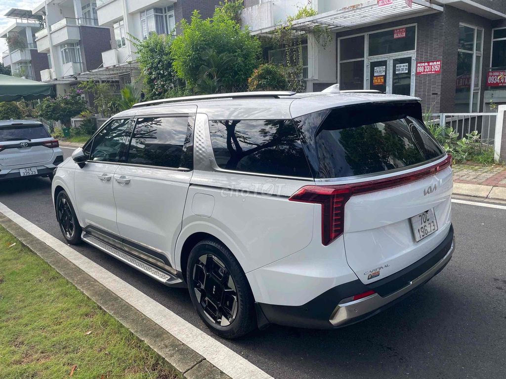 Kia Carnival 2025 - ảnh 2