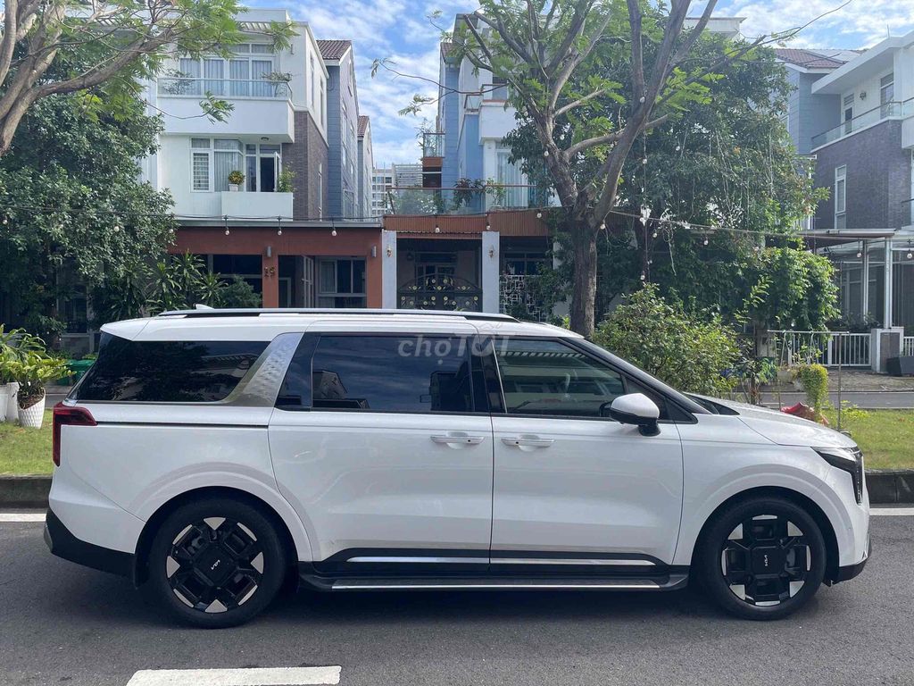 Kia Carnival 2025 - ảnh 4