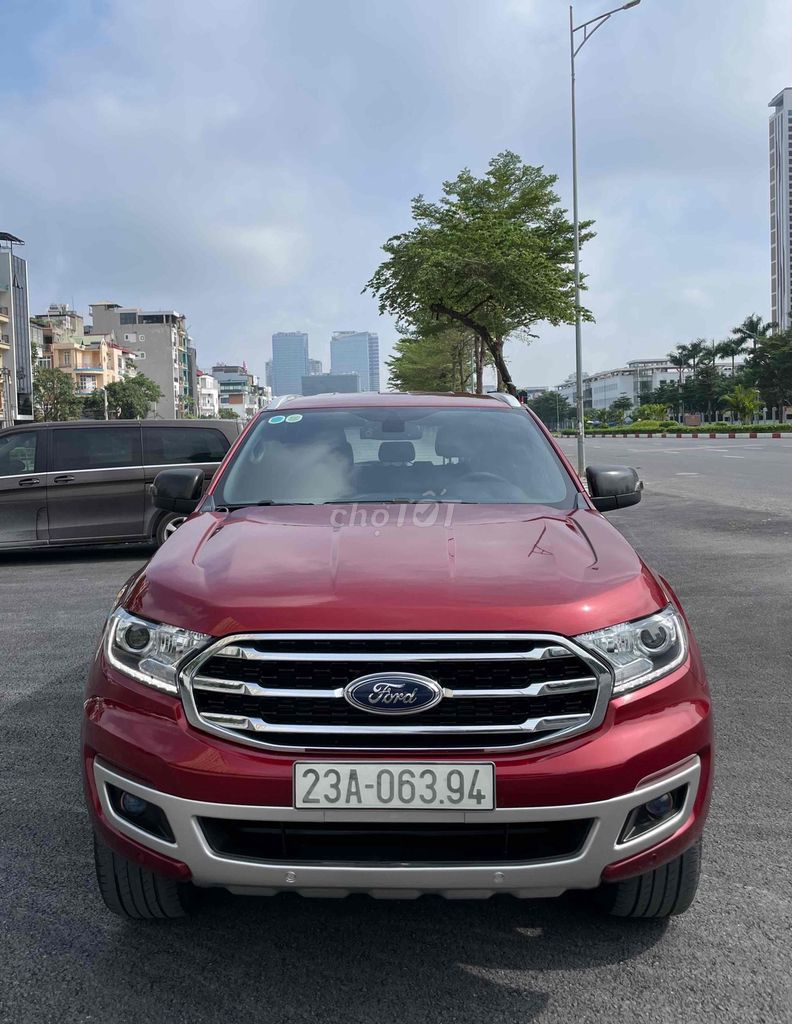 Ford Everest 2019 - ảnh 1