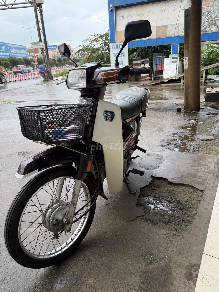 Honda Dream 1994 - ảnh 1