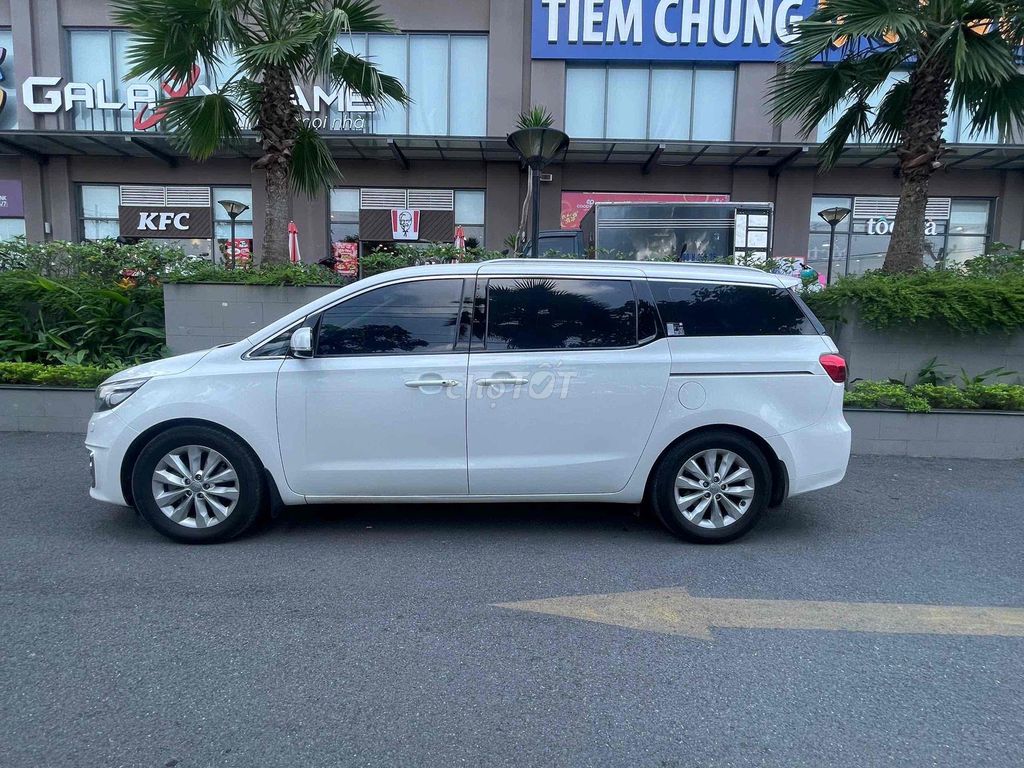 Kia Sedona 2015 - ảnh 3